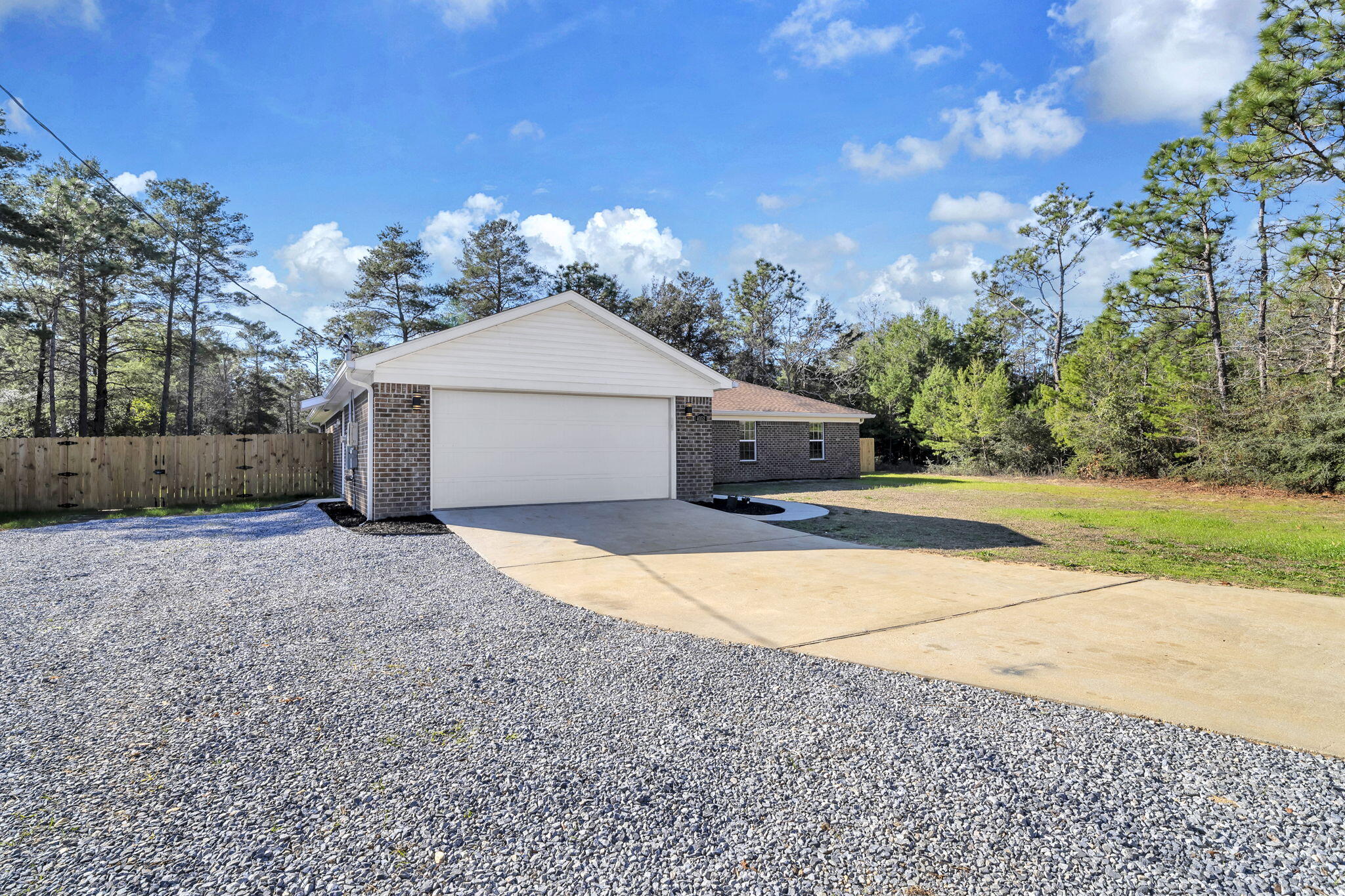 4052 Randi Road Crestview, FL 32539 - Photo 2 of 42 1-web-or-mls-DSC04395