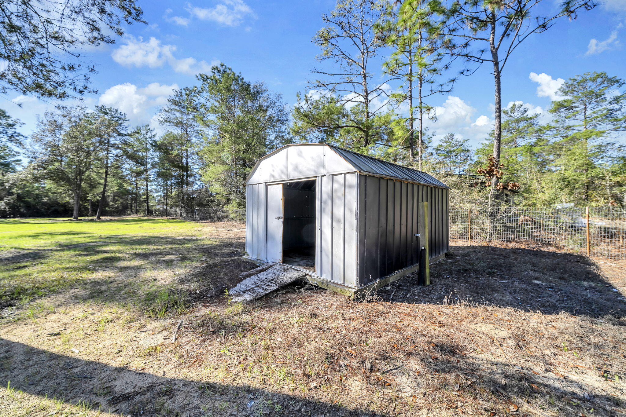 4052 Randi Road Crestview, FL 32539 - Photo 33 of 42 37-web-or-mls-DSC04551