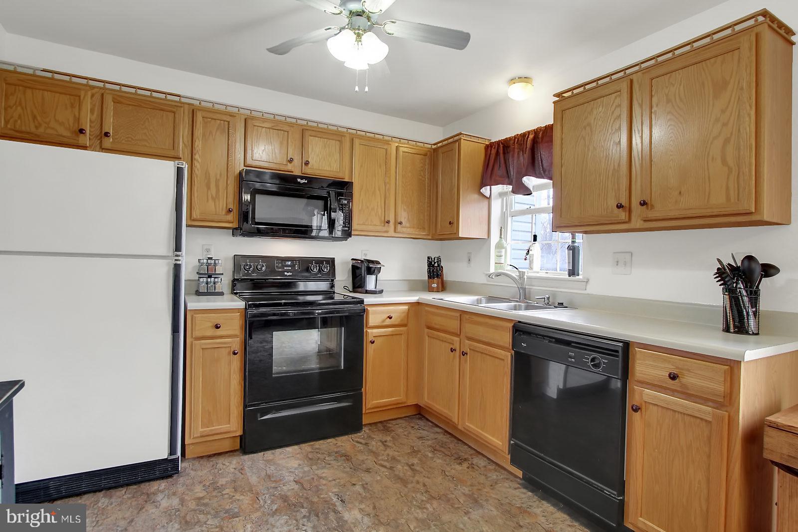 1607 Georgetown Road Middletown, PA 17057 - Photo 9 of 26 Gallery Image 9