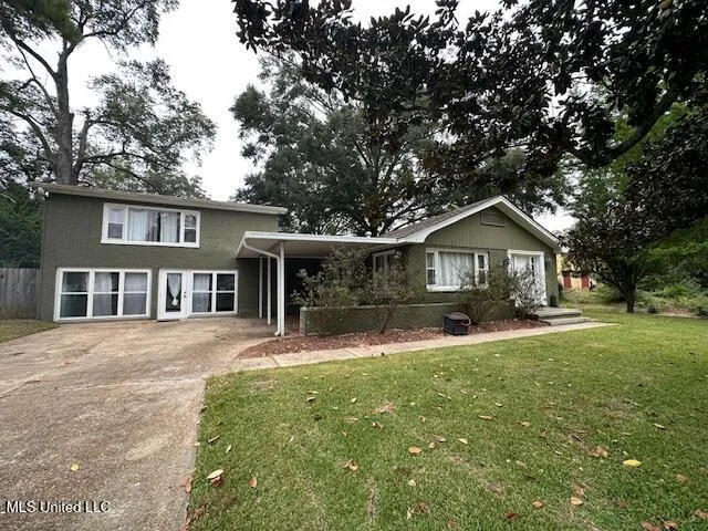 $250,000 | 1717 Robinson Street, Natchez, MS 39120