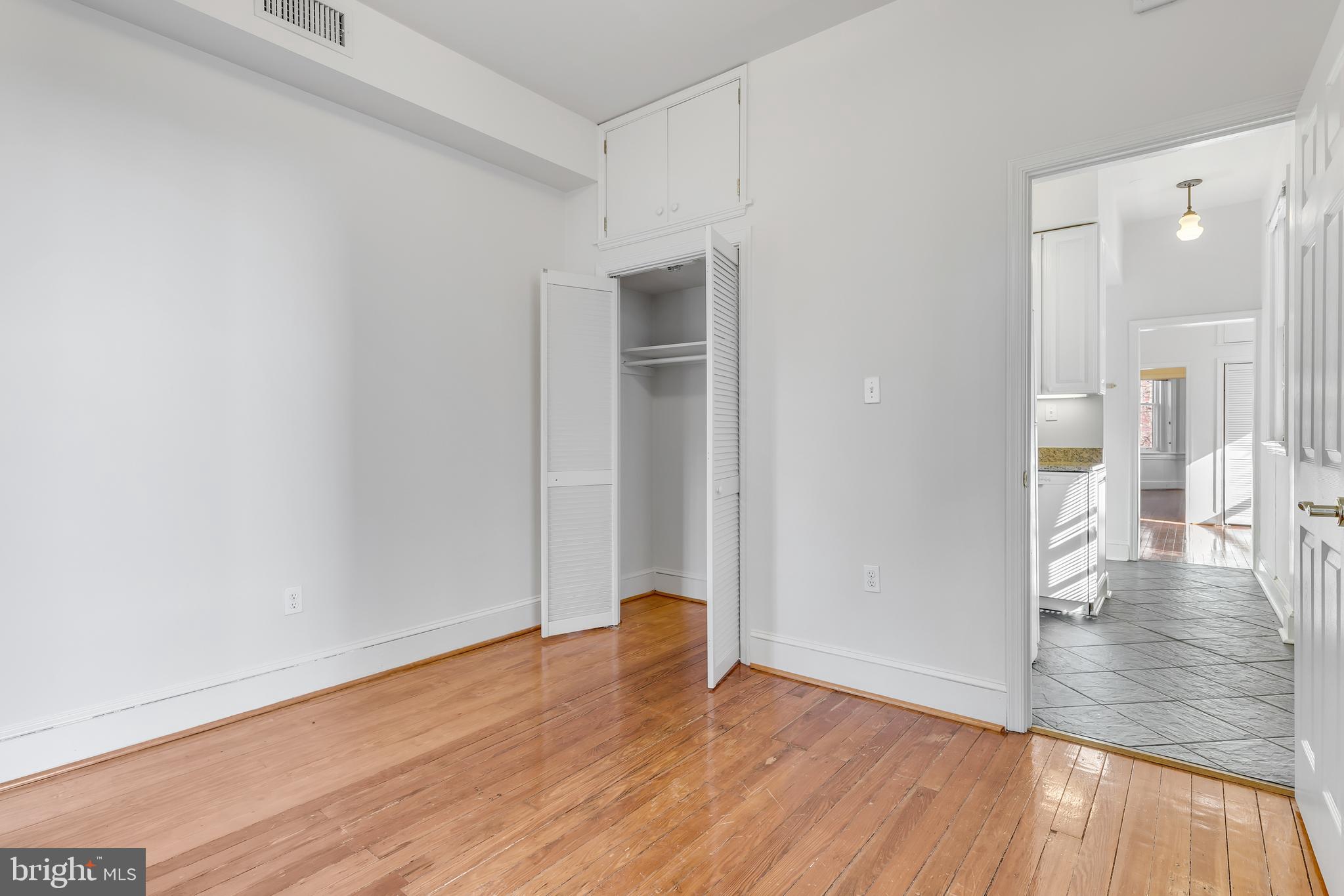 17 4th Street Southeast Washington, DC 20003 - Photo 23 of 52 Unit 2