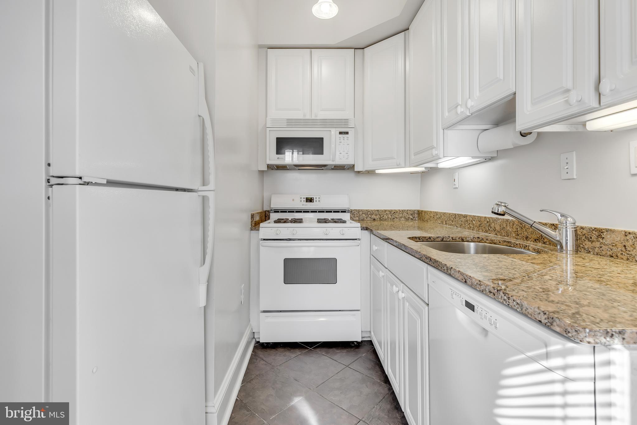 17 4th Street Southeast Washington, DC 20003 - Photo 24 of 52 Unit 2
