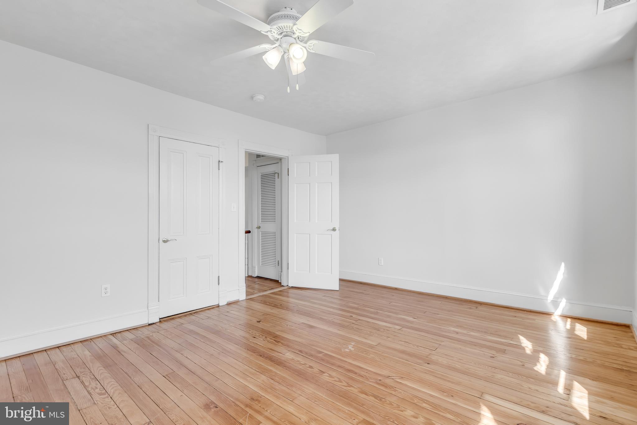 17 4th Street Southeast Washington, DC 20003 - Photo 39 of 52 Unit 3