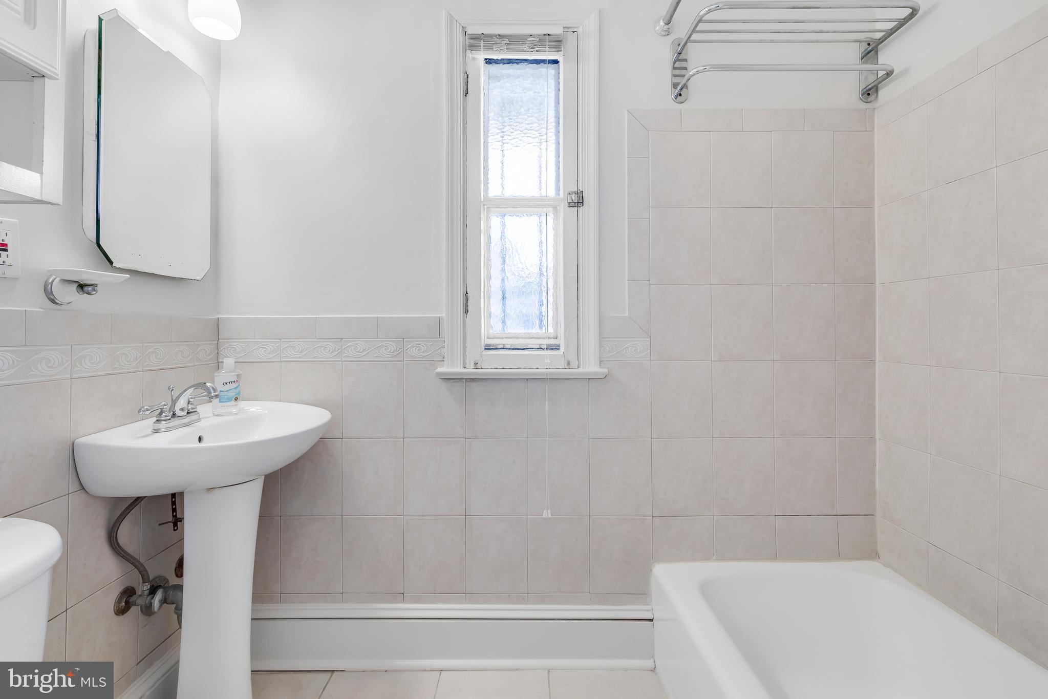 17 4th Street Southeast Washington, DC 20003 - Photo 46 of 52 Unit 3