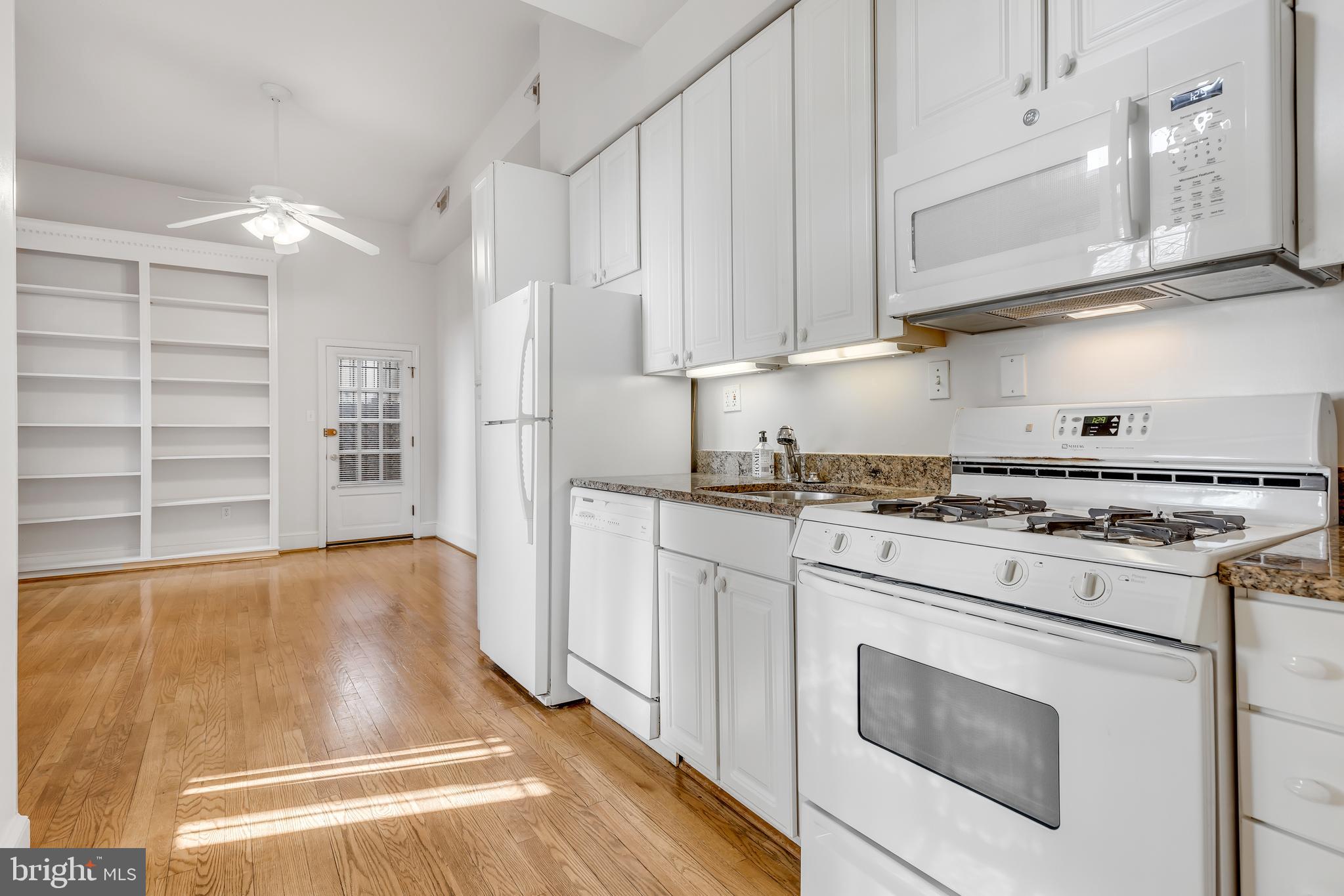 17 4th Street Southeast Washington, DC 20003 - Photo 8 of 52 Unit 1