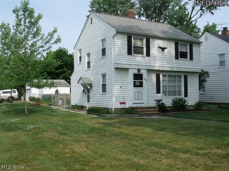 1640 Lyndhurst Road Lyndhurst, OH 44124 - Photo 2 of 22