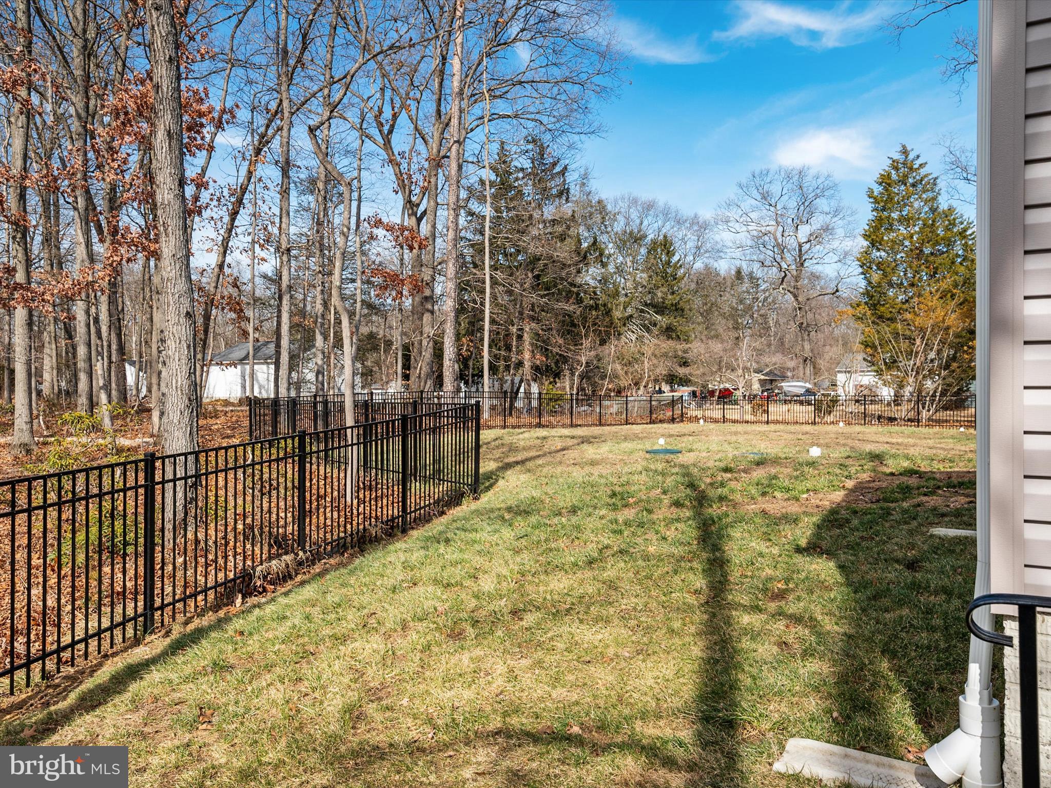 8412 Maryland Road Pasadena, MD 21122 - Photo 54 of 61 a view of outdoor space with garden