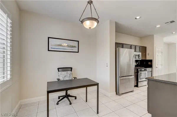 $2,195 | 804 Peachy Canyon Circle, Unit 201, Las Vegas, NV 89144
