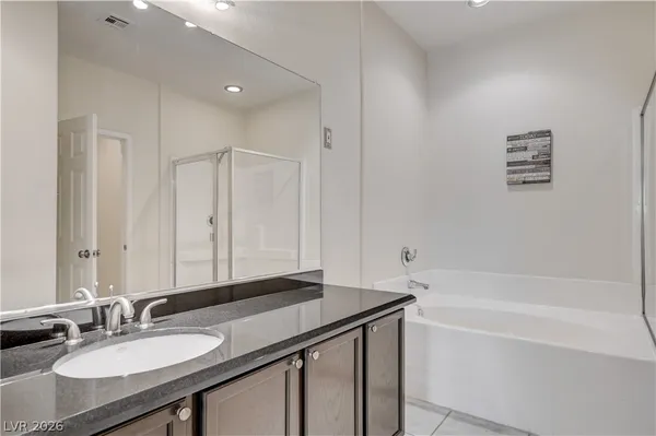 $2,195 | 804 Peachy Canyon Circle, Unit 201, Las Vegas, NV 89144