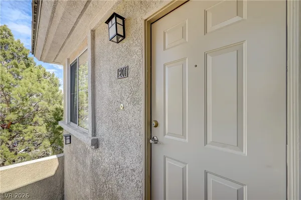 $2,195 | 804 Peachy Canyon Circle, Unit 201, Las Vegas, NV 89144