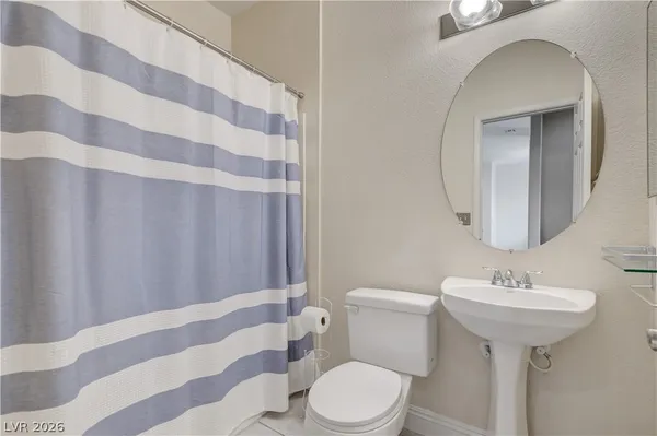 $2,195 | 804 Peachy Canyon Circle, Unit 201, Las Vegas, NV 89144