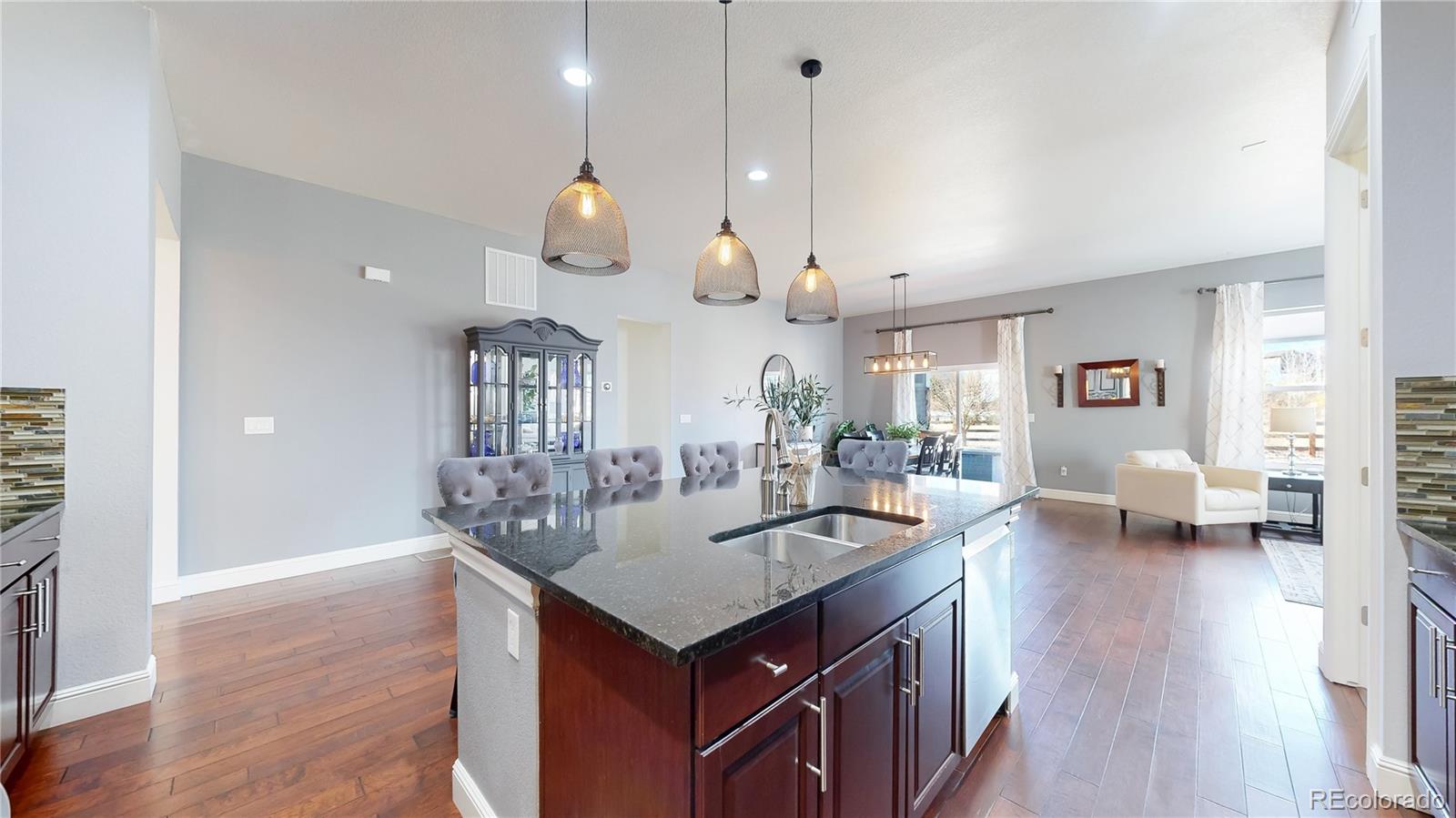 8465 Poppy Street Arvada, CO 80007 - Photo 5 of 47