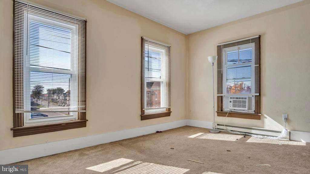 309 High Street Hanover, PA 17331 - Photo 5 of 32 Gallery Image 5