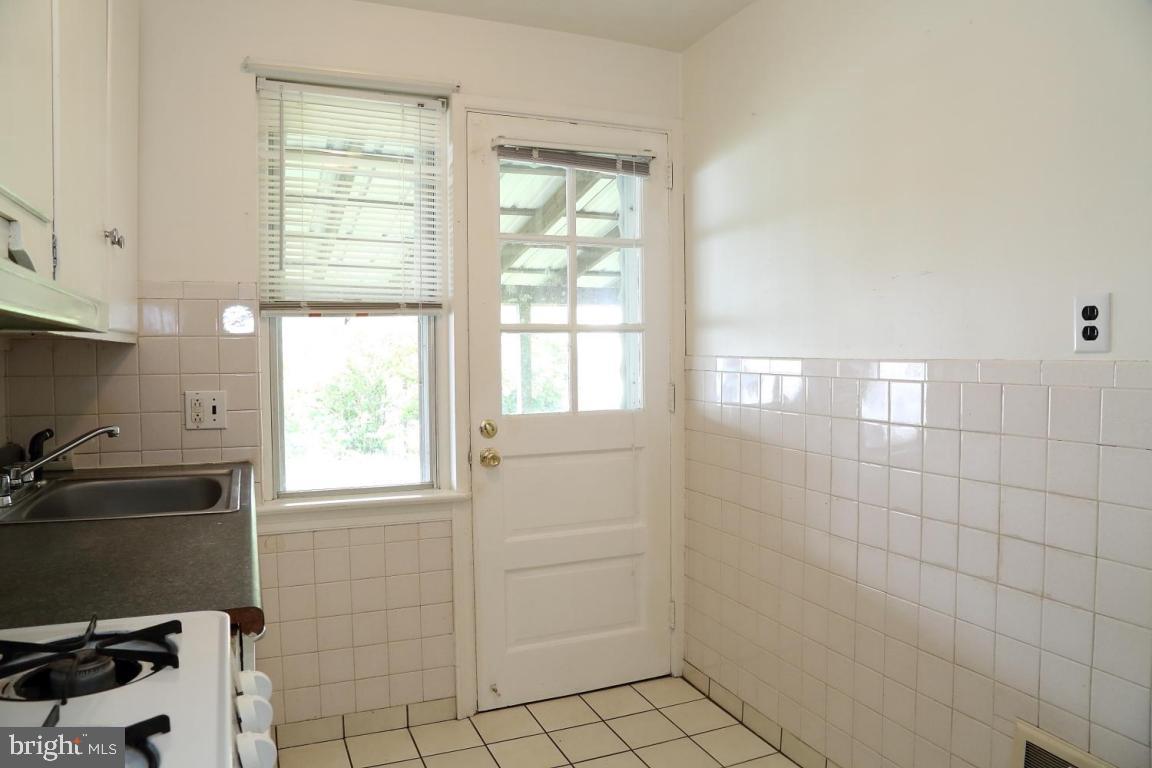 720 George Street Lancaster, PA 17603 - Photo 9 of 13 Gallery Image 9