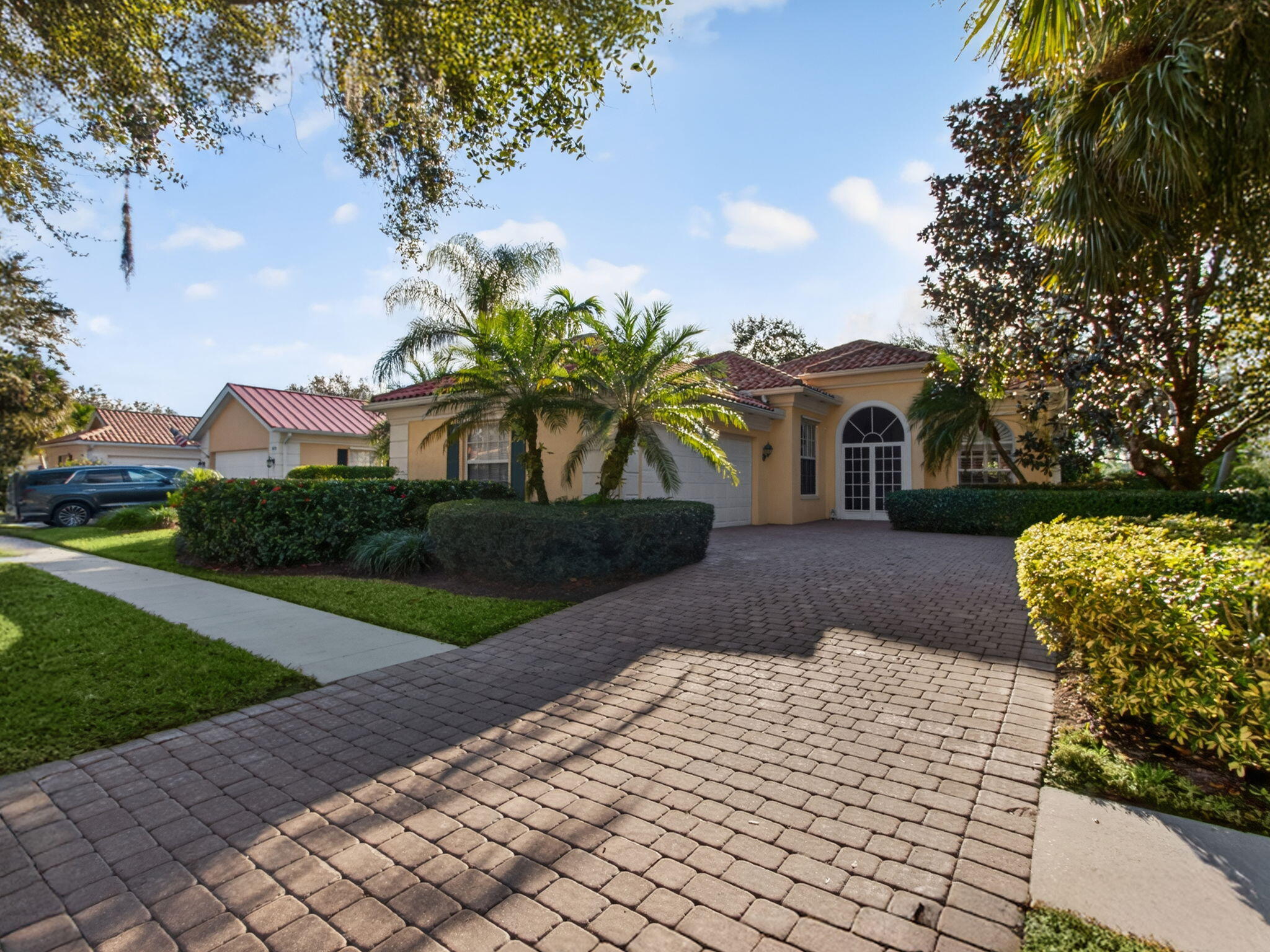 1590 Southwest Balmoral Trace Stuart, FL 34997 - Photo 2 of 38 Front of the House