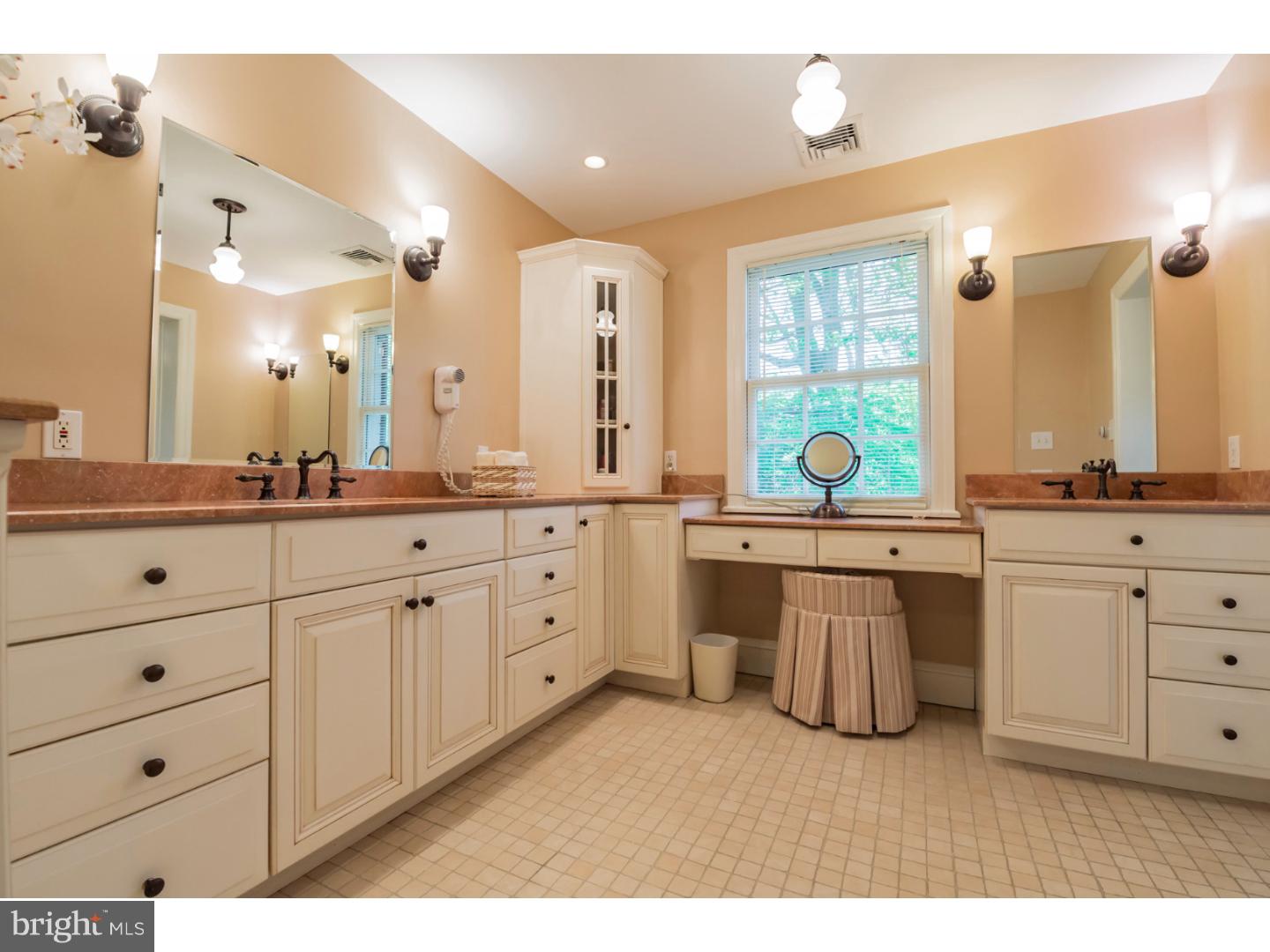 720 North Stanwick Road Moorestown, NJ 08057 - Photo 16 of 25