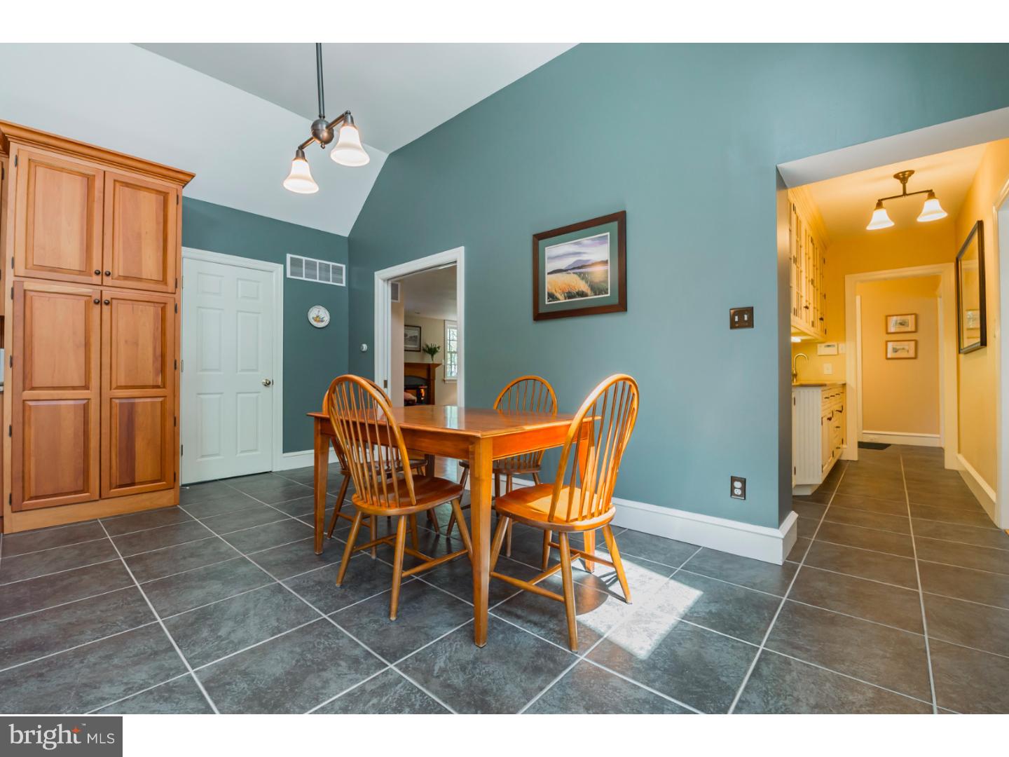 720 North Stanwick Road Moorestown, NJ 08057 - Photo 6 of 25