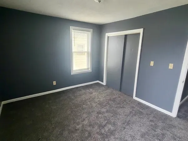 $1,200 | 95 Flint Street, Unit 2, Fall River, MA 02723