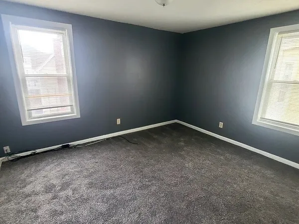 $1,200 | 95 Flint Street, Unit 2, Fall River, MA 02723