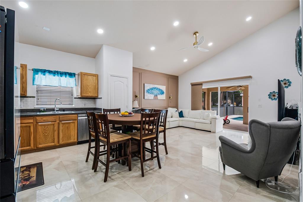 1228 Sandy Ridge Drive Davenport, FL 33896 - Photo 12 of 40