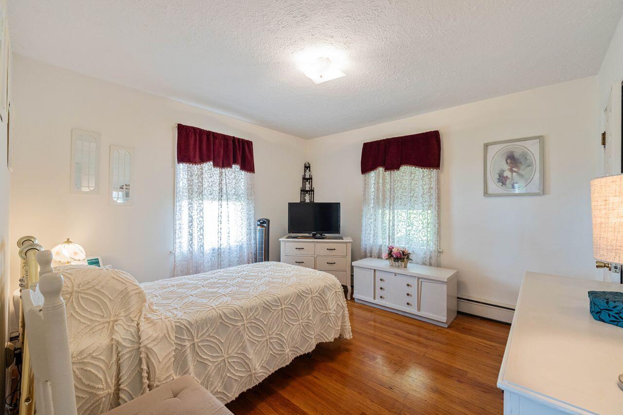 9 Tasker Street Saco, ME 04072 - Photo 11 of 27 3G0A0593