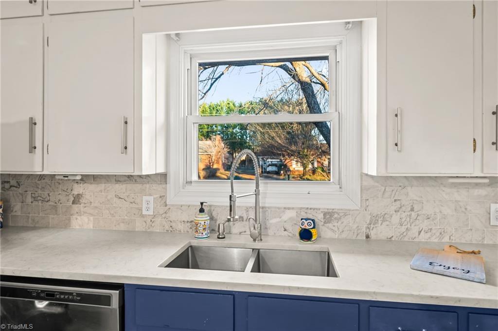 1430 Eldorada Road Winston-Salem, NC 27103 - Photo 12 of 45