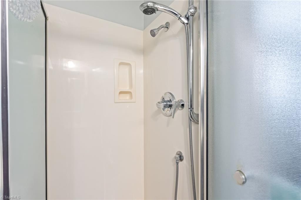 1430 Eldorada Road Winston-Salem, NC 27103 - Photo 26 of 45