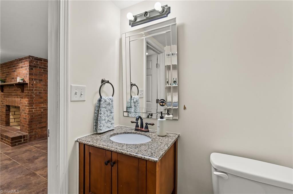 1430 Eldorada Road Winston-Salem, NC 27103 - Photo 42 of 45