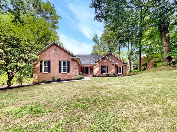 $619,000 | 8117 Shannon Woods Lane, Matthews, NC 28104