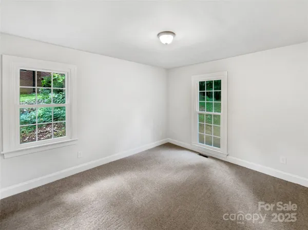 $619,000 | 8117 Shannon Woods Lane, Matthews, NC 28104