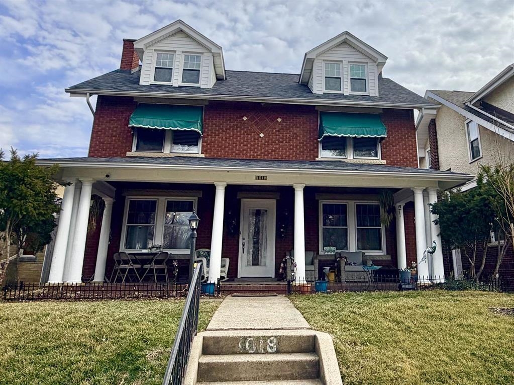 1018 13th Street Huntington, WV 25701 - Photo 1 of 21