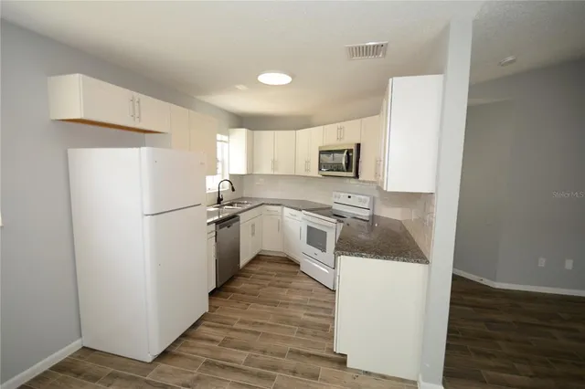 $1,650 | 107 Brunswick Lane, Unit B, Palm Coast, FL 32137