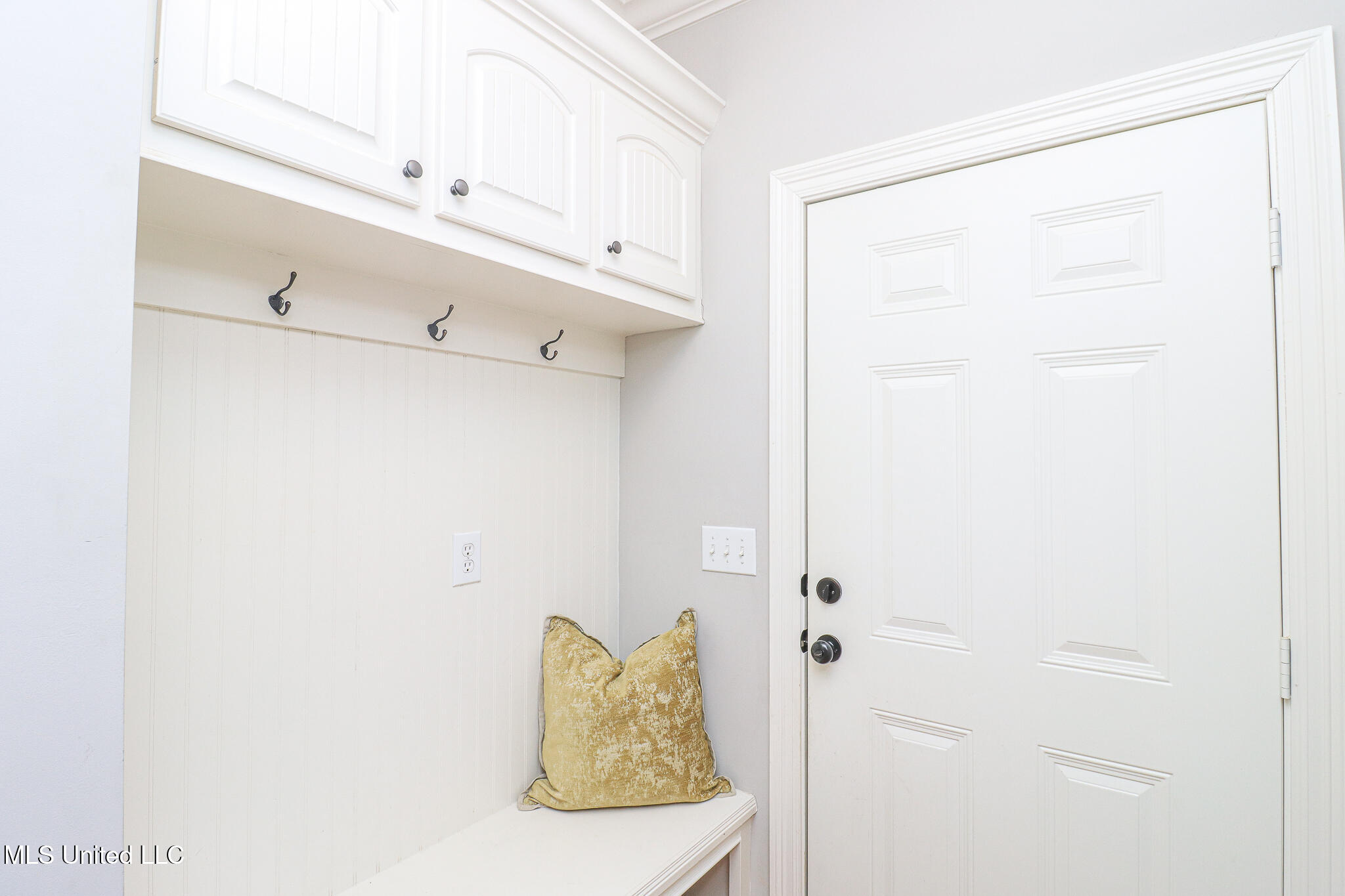 212 Falls Crossing Madison, MS 39110 - Photo 32 of 39 212 Falls Crossing 18