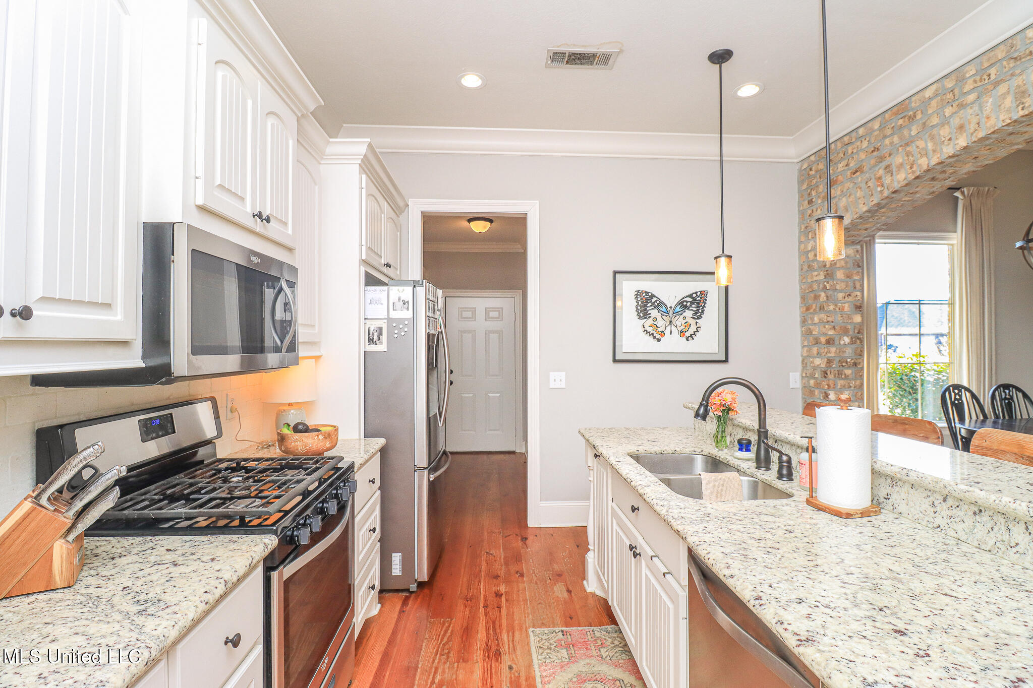 212 Falls Crossing Madison, MS 39110 - Photo 9 of 39 212 Falls Crossing 43