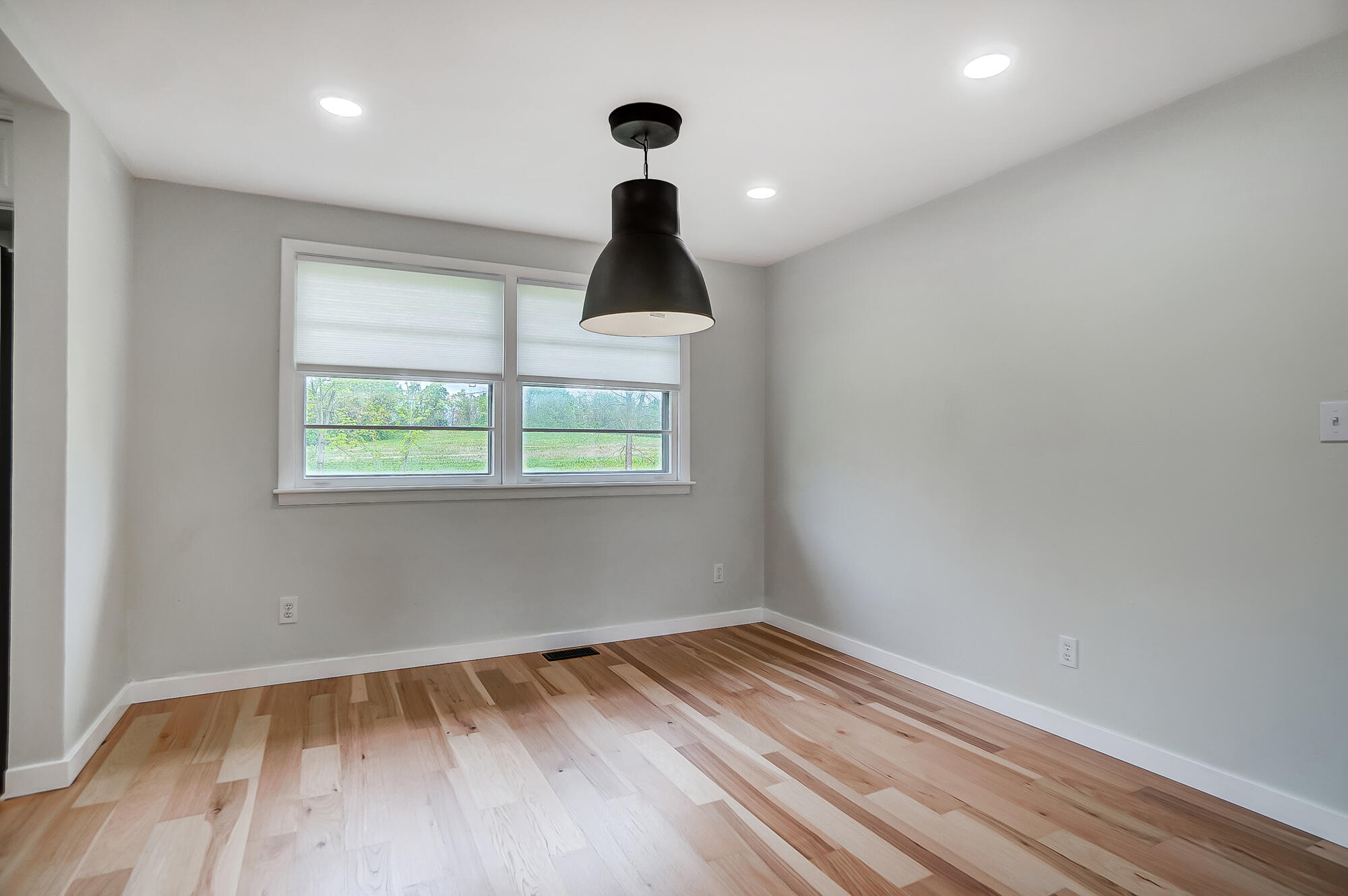 5031 West Ridgewood Road Springfield, OH 45503 - Photo 14 of 45