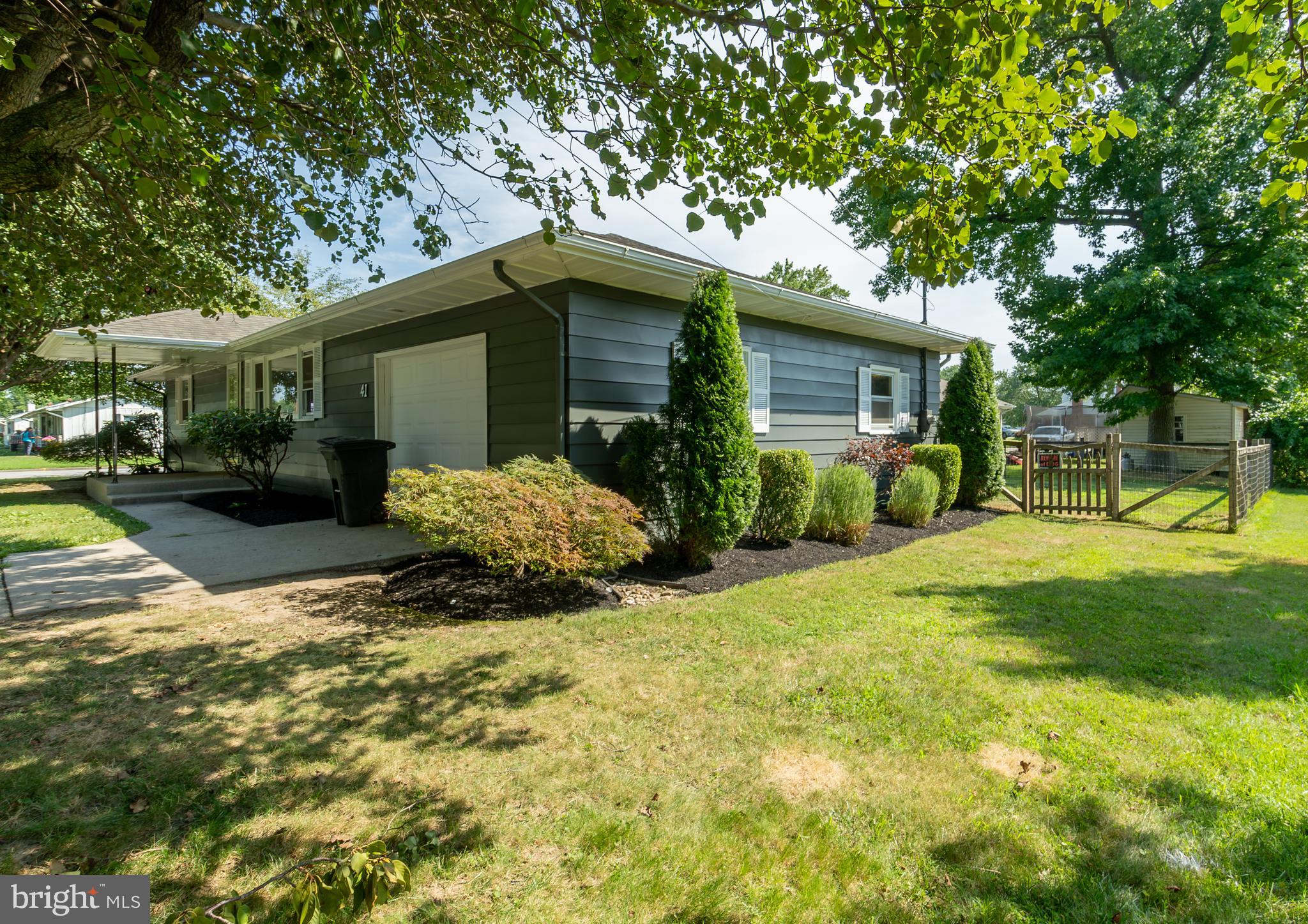 41 Eaton Road Pennsville, NJ 08070 - Photo 3 of 20