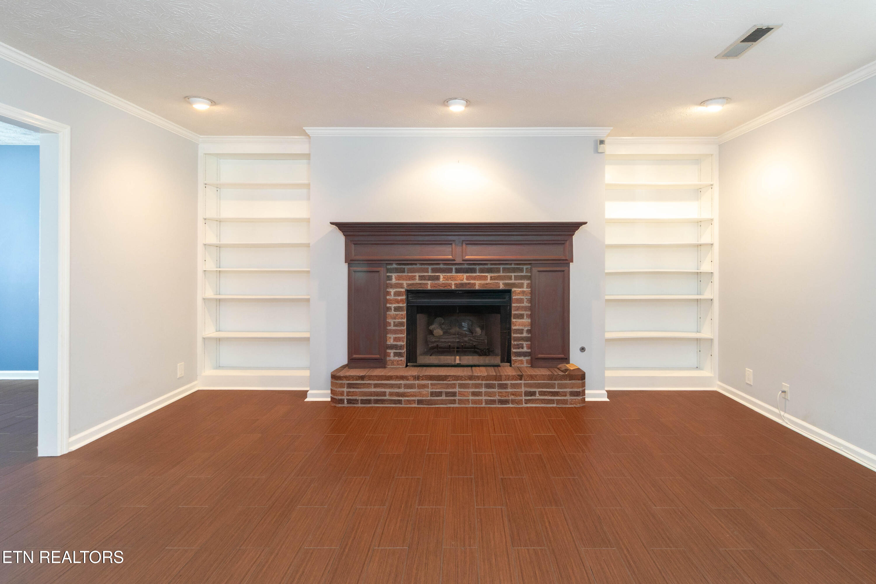 1633 Cheney Road Knoxville, TN 37922 - Photo 11 of 43 Family Room