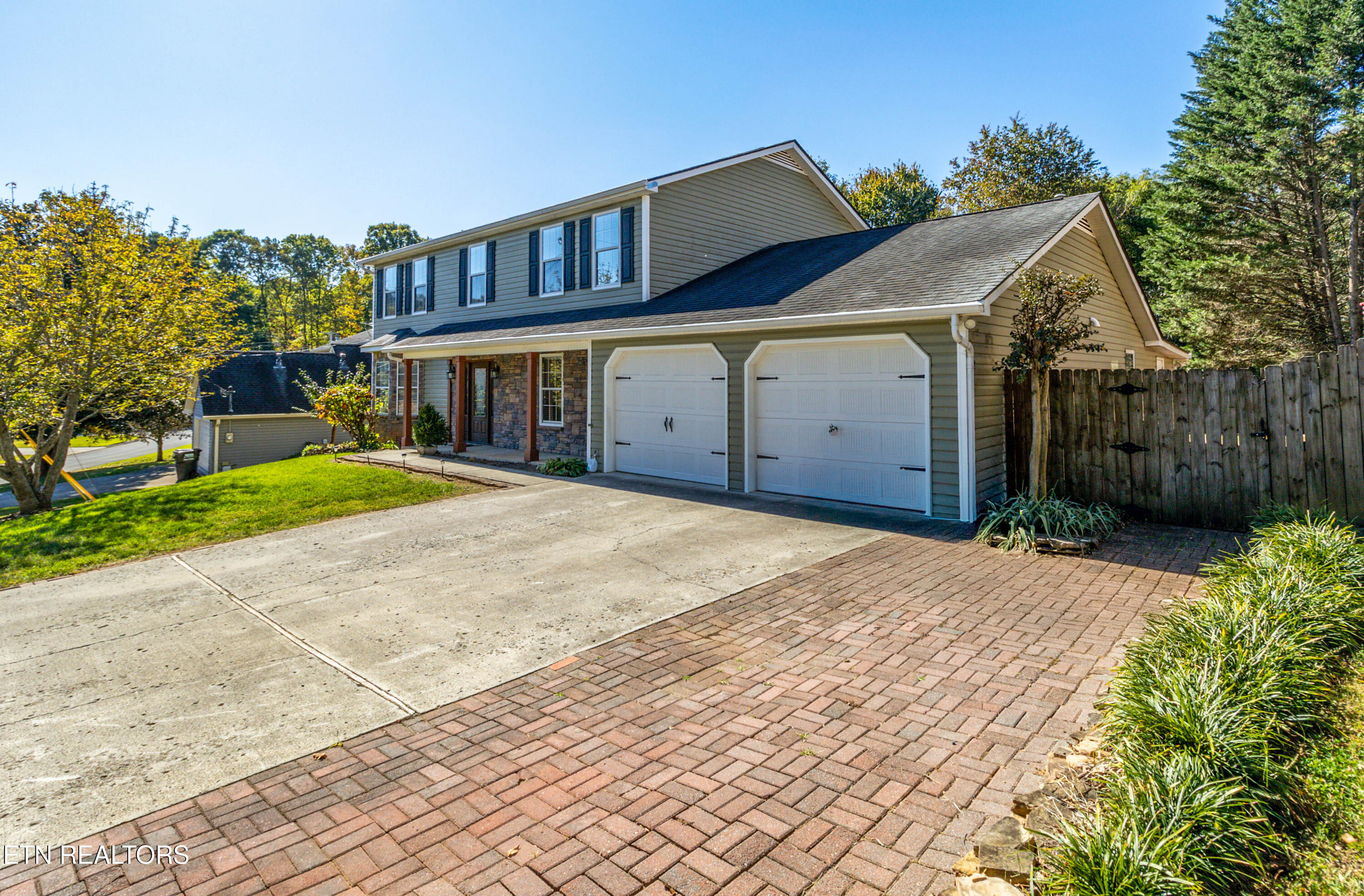 1633 Cheney Road Knoxville, TN 37922 - Photo 35 of 43 Front Exterior