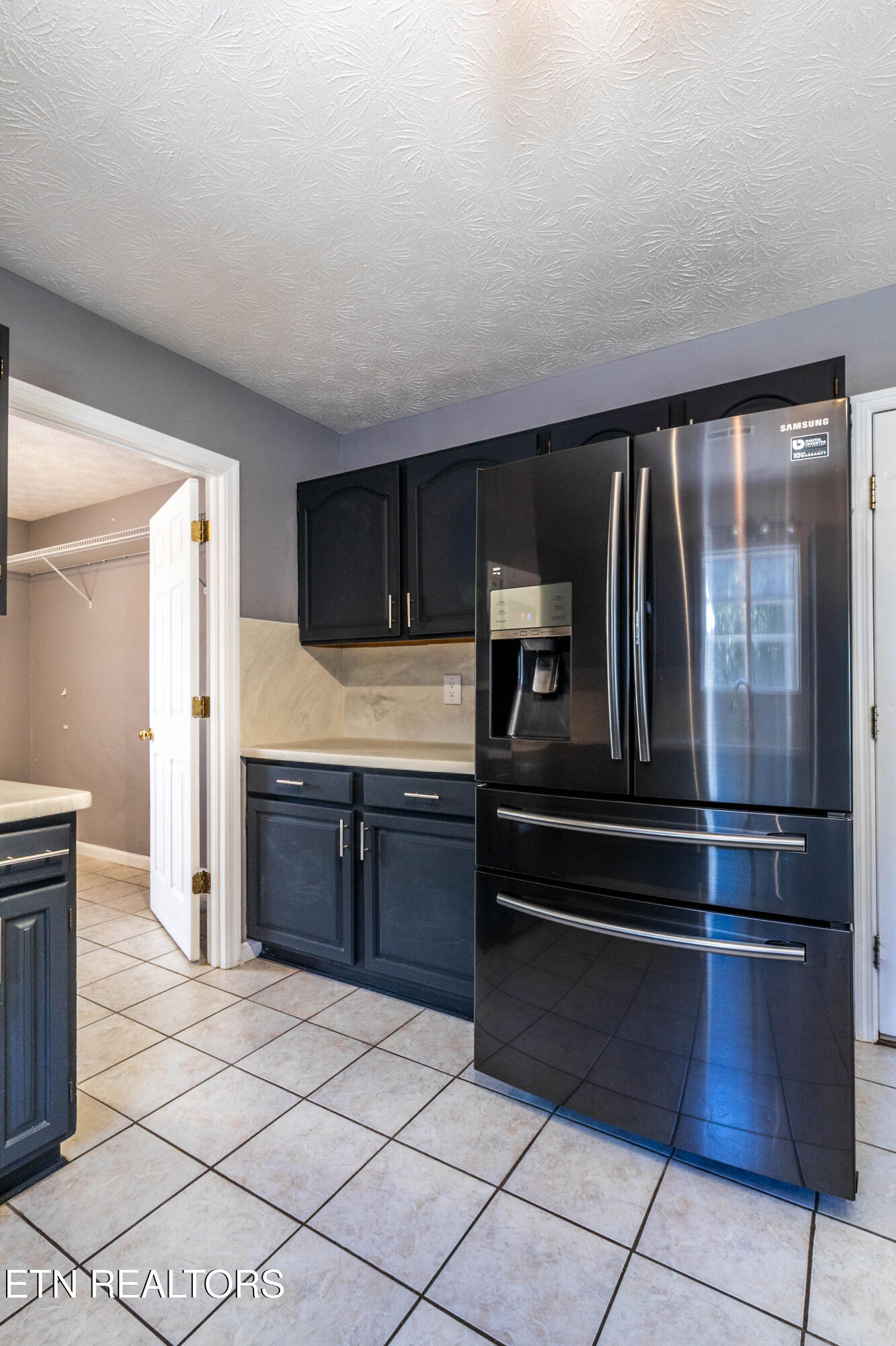 1633 Cheney Road Knoxville, TN 37922 - Photo 7 of 43 Kitchen