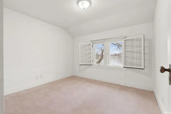 $849,900 | 1080 Ln 210 Hamilton Lake, Hamilton, IN 46742