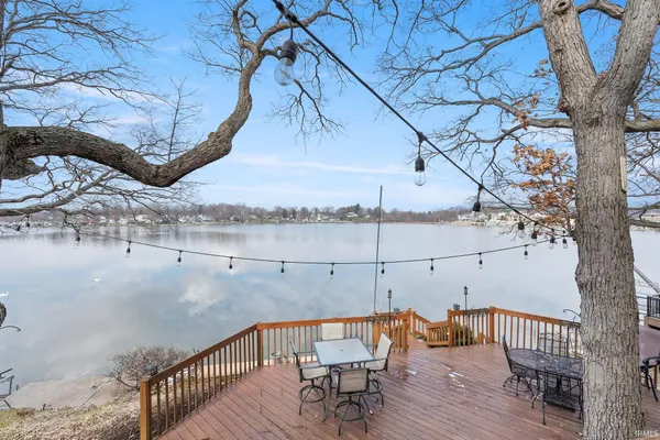 $849,900 | 1080 Ln 210 Hamilton Lake, Hamilton, IN 46742