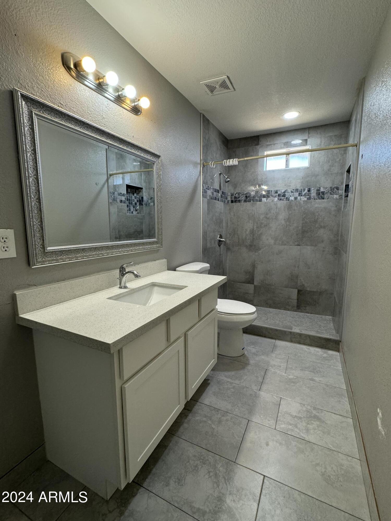 5920 West Ocotillo Road Glendale, AZ 85301 - Photo 17 of 28 IMG_8359