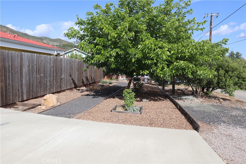 12062 Mead Road Middletown, CA 95461 - Photo 13 of 49