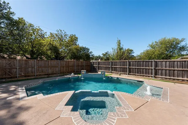 $515,000 | 713 Kindred Lane, Richardson, TX 75080