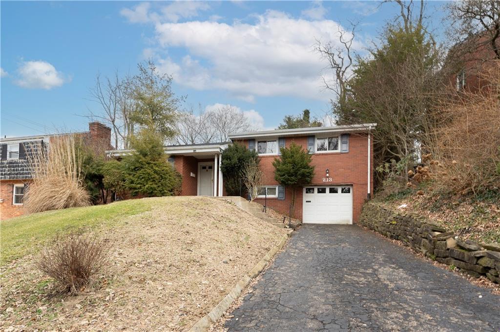 213 Sleepy Hollow Road Pittsburgh, PA 15216 - Photo 3 of 43 Gallery Image 3