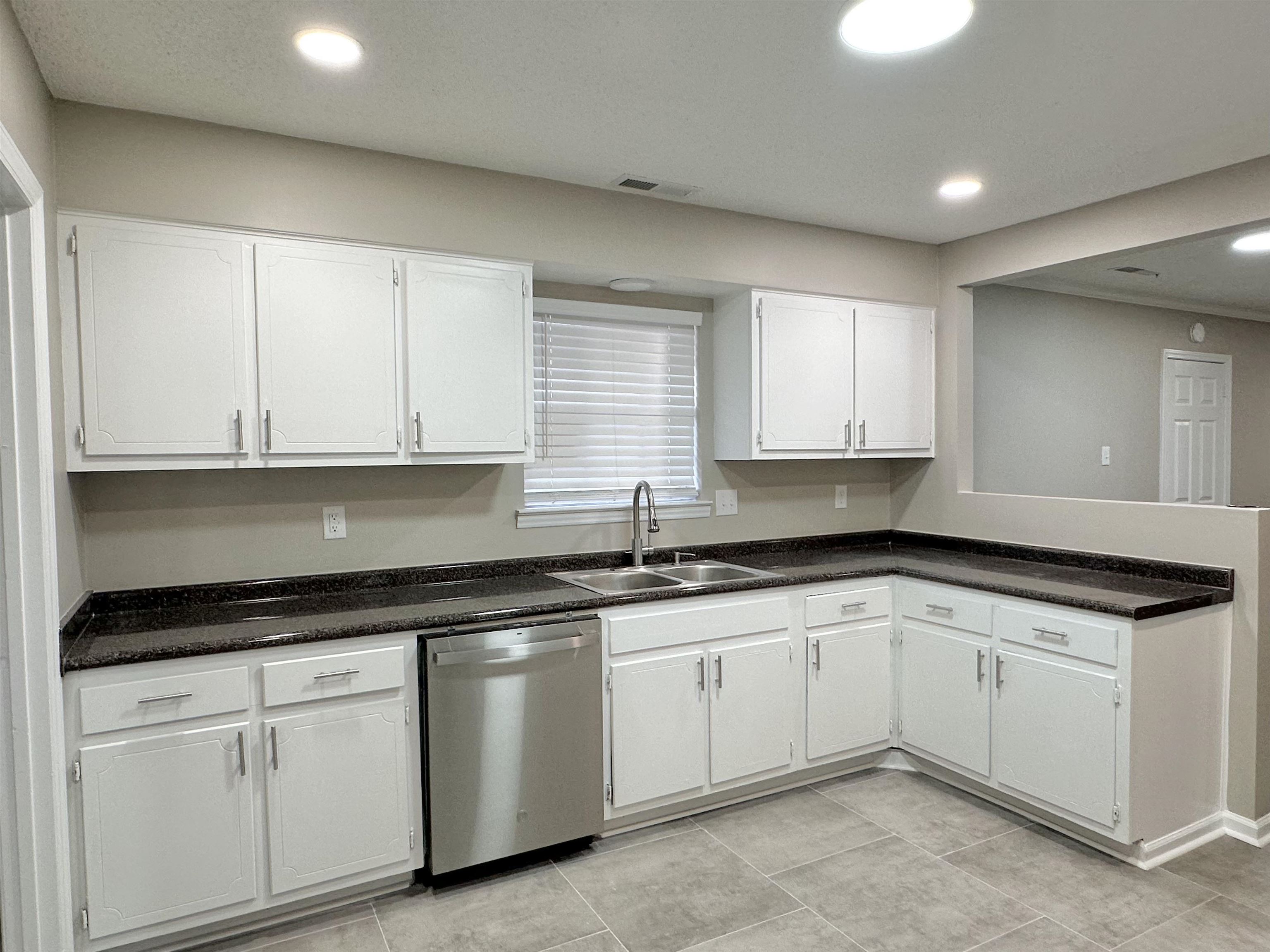 5335 Rock Ridge Cove Memphis, TN 38134 - Photo 6 of 32