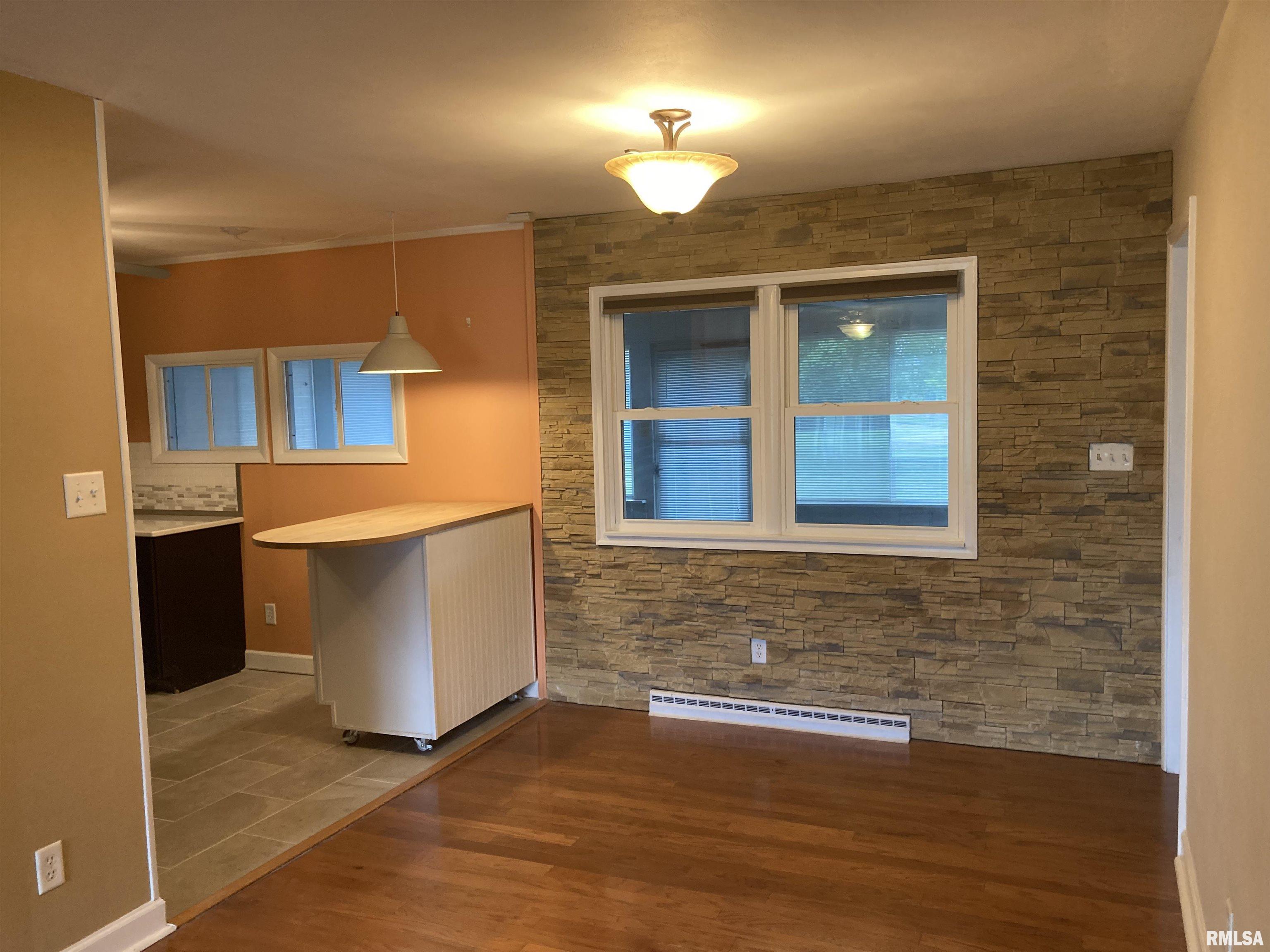 3405 South 5th Street Springfield, IL 62703 - Photo 6 of 24