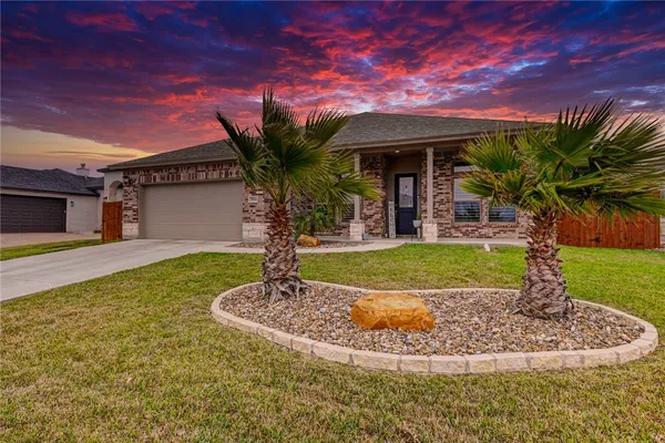 $449,900 | 7934 Krypton Drive, Corpus Christi, TX 78414