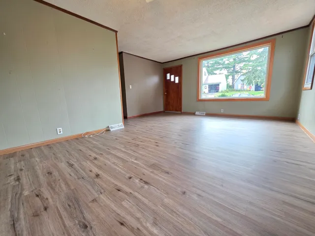 $170,000 | 630 Albion Street, Cashton, WI 54619