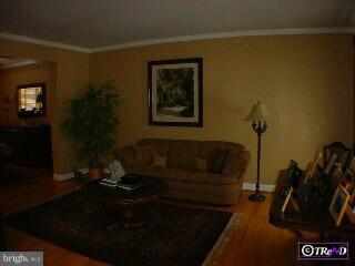 960 Wooded Pond Road Ambler, PA 19002 - Photo 3 of 9 Gallery Image 3